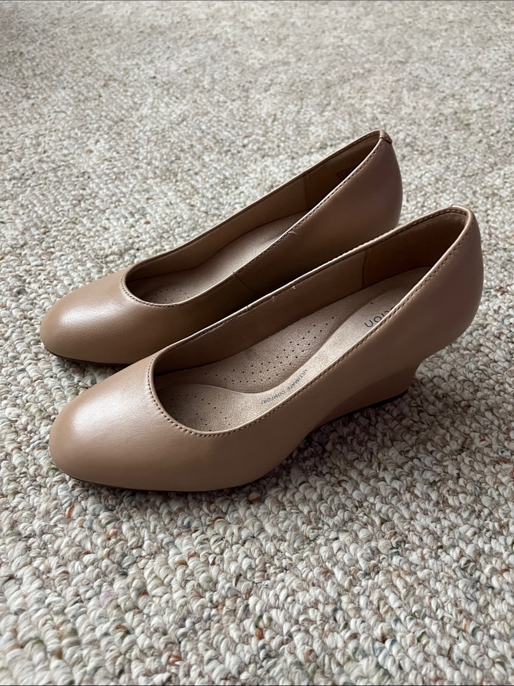 Clarks Women's Taupe Low Wedge Pumps